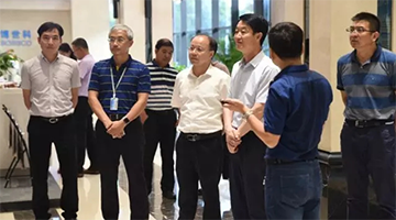 嘉峪关市市委副书记、市长丁巨胜一行莅临幸运传世考察调研