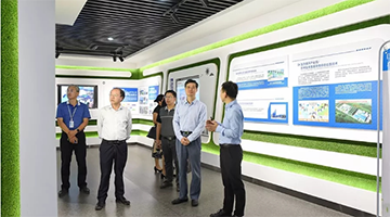 广西物资集团党委书记、董事长戴毅一行到幸运传世考察交流